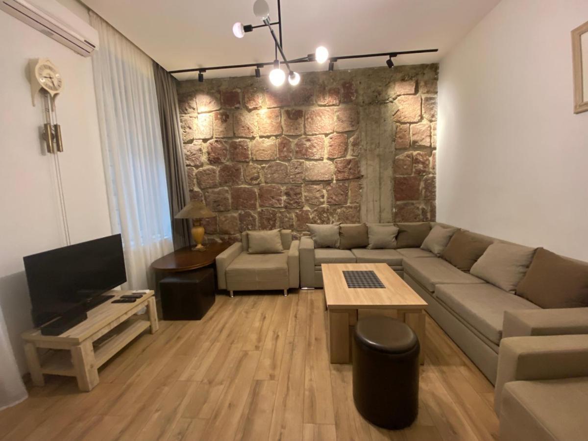 Nice Loft On Uznadze Street Τυφλίδα Εξωτερικό φωτογραφία