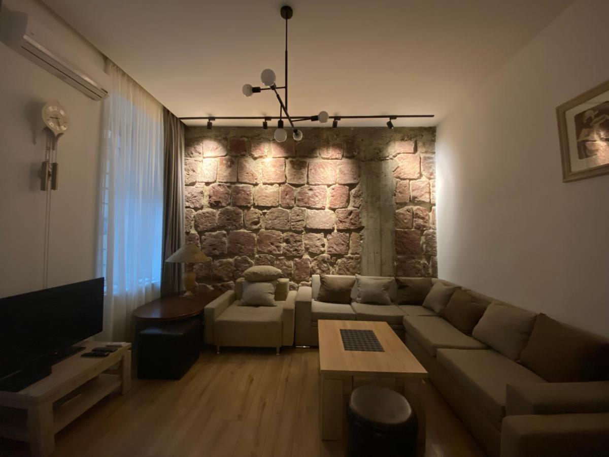 Nice Loft On Uznadze Street Τυφλίδα Εξωτερικό φωτογραφία